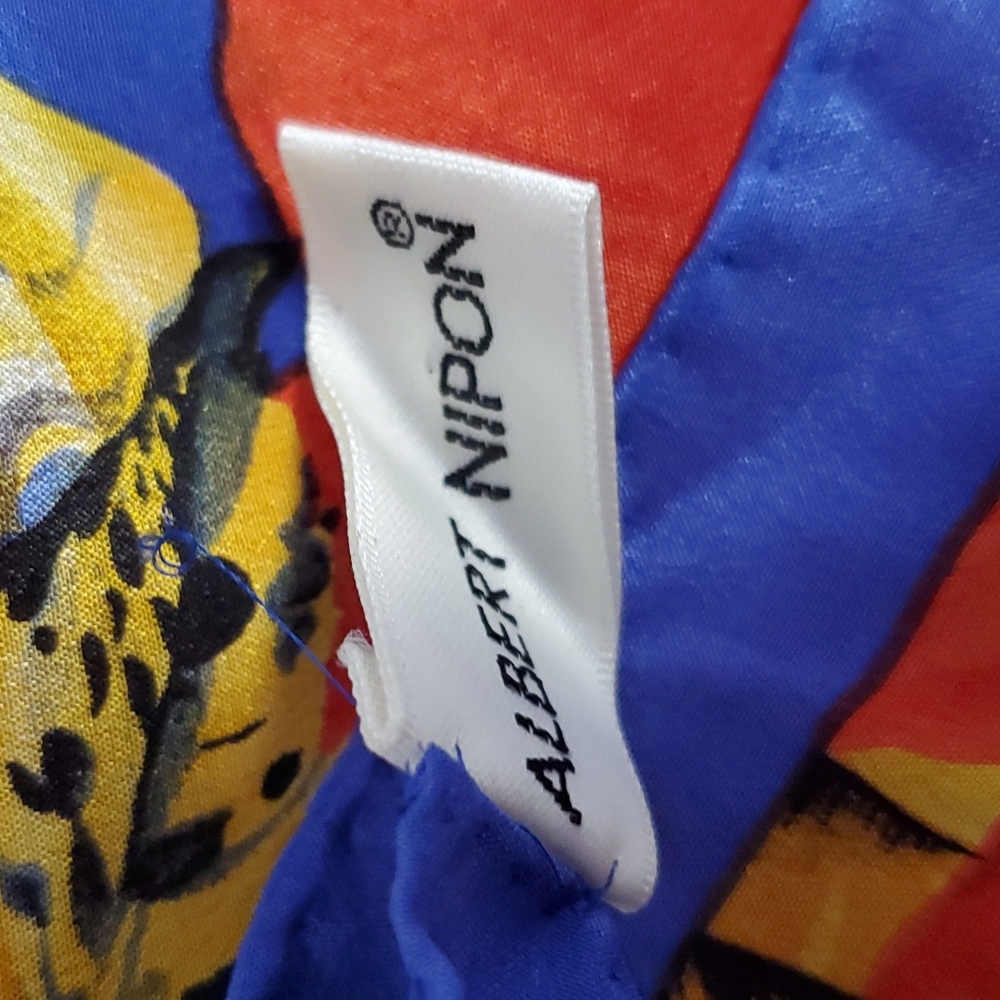 Vintage Albert Nipon Silk Floral Square Scarf - image 4